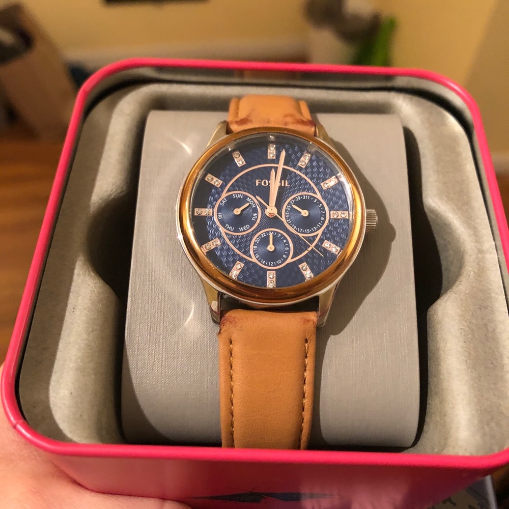 FOSSIL Woman’s watch ⏱ OBO